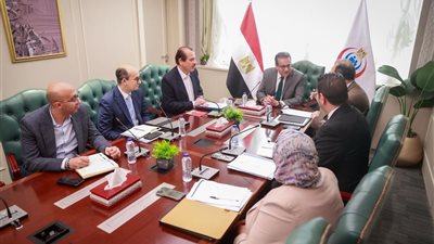 «الصحة»: استئناف نشاط سلاسل المنشآت الغذائية فور تأكد مطابقتها للمواصفات