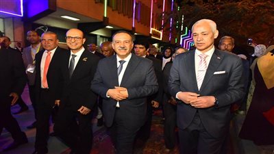 محافظ أسيوط: مبادرة «السوق الحقلي» تعزز التنمية وتحسن حياة المواطنين