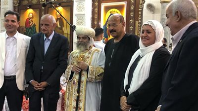 نواب نجع حمادي يقدمون التهنئة بعيد القيامة المجيد|صور