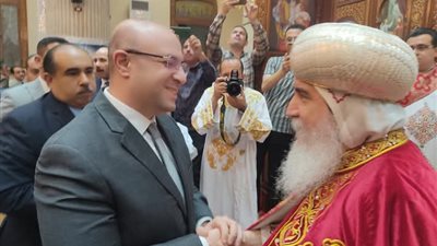 أسقف بني سويف يتلقى التهاني من قيادات المحافظة في احتفالات عيد القيامة