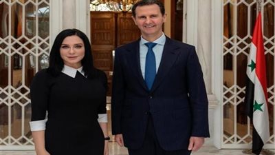 سلاف فواخرجي تسخر من شائعة زواجها من بشار الأسد: عملناها على الضيق!