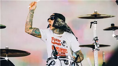 مهرجان كوتشيلا 2025..  إطلالات مثيرة للنجوم المشاركين فى الفعاليات /صور