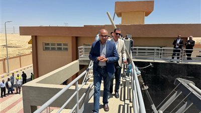 نائب وزير الإسكان: ضرورة الإنتهاء من مشروعات الصرف الصحي فى الوقت المحدد