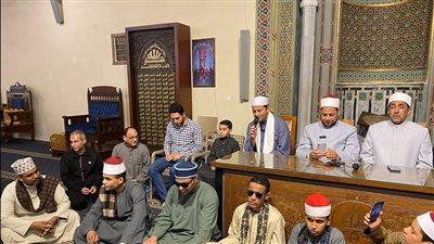 احتفاءً وتجديدًا للمحبة والولاء.. مساجد الجمهورية تصدح بالصلاة على النبي 