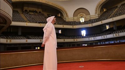 سفير الإمارات يشيد بمسرح جامعة القاهرة: بوابة زمنية لروح الفن المصري الأصيل