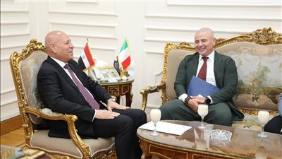 محافظ القاهرة يبحث مع سفير إيطاليا تعزيز سبل التعاون المشترك بين الجانبين