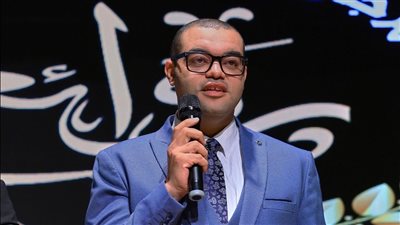 صناع الخلود.. العمال المصريون القدماء الذين شيّدوا مجد التاريخ 