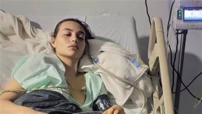 شلل مؤقت وتيفويد وسالمونيلا.. المؤثرة يولى فيرجاس تتعرض لمأساة بسبب وجبة سوشى