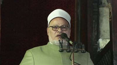 خطيب الجامع الأزهر: عدم تعطيل مصالح الناس واجب شرعي ومهني