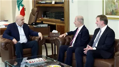 الحكومة اللبنانية تبحث مع السفير الأمريكي ببيروت المفاوضات مع إسرائيل 