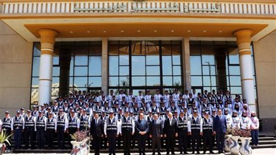 فنادق مميزة وحافلات ذكية.. الداخلية تعلن الجاهزية الكاملة لخدمة حجاج القرعة