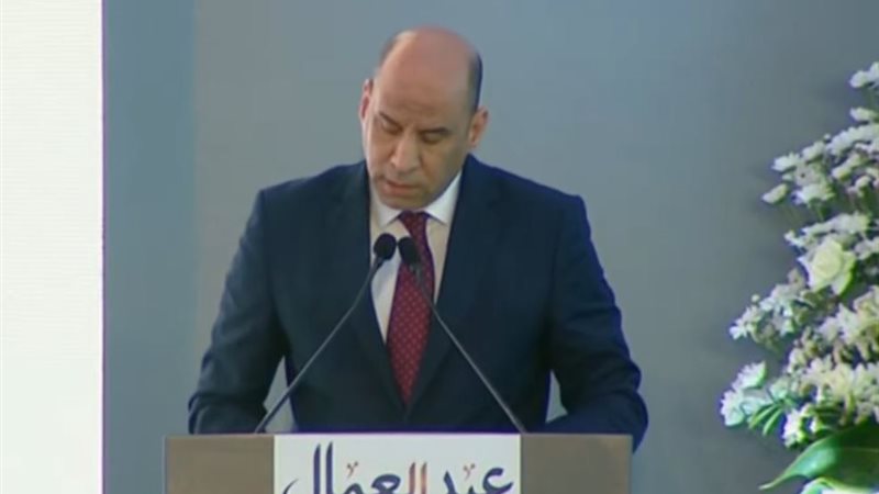وزير العمل