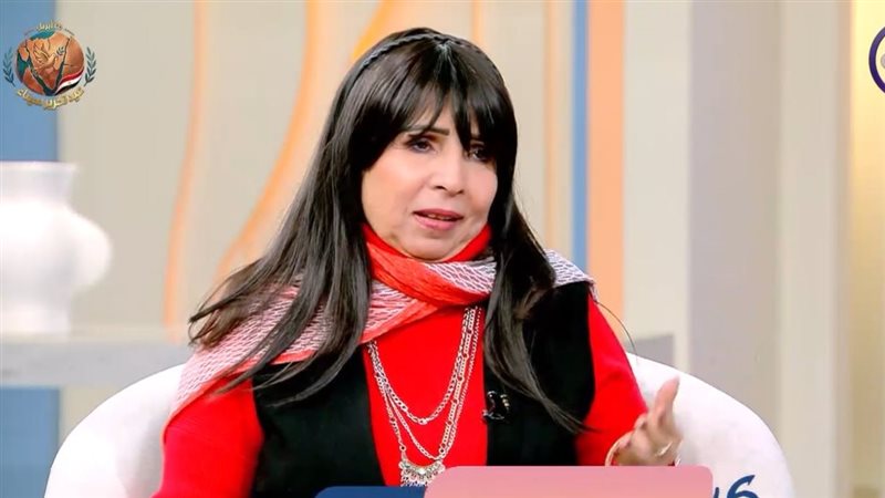 الشاعرة كوثر مصطفى