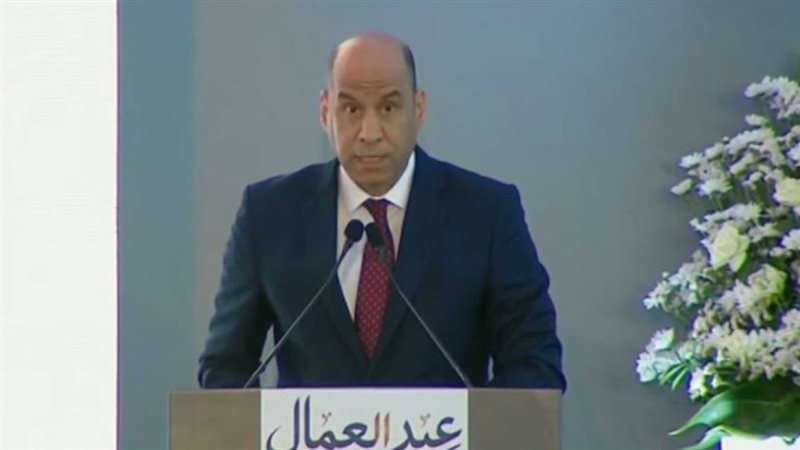 وزير العمل 