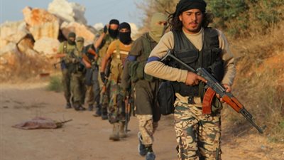 مالي.. مسلحون متطرفون أقاموا نقاط تفتيش حول العاصمة باماكو