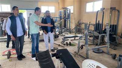 وزير الشباب والرياضة يفاجئ مراكز شباب السويس بجولة ميدانية