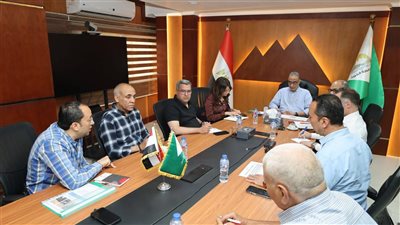 محافظ الجيزة يوجه بدعم منطقة المنيب بعمالة ومعدات نظافة إضافية   