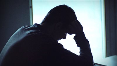 هل كثرة الذنوب تعني استحالة الانتصار على الشيطان؟.. أمين الفتوى يجيب
