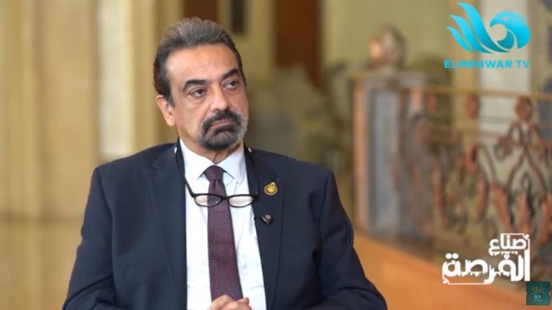 الدكتور حسام عبد