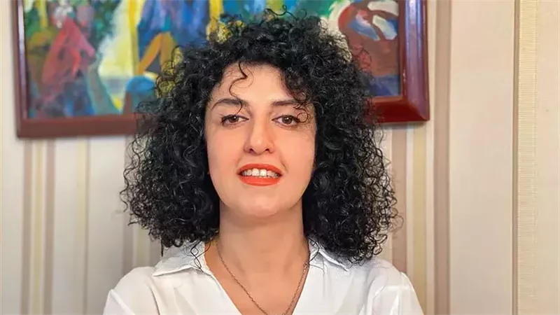 نرجس محمدي