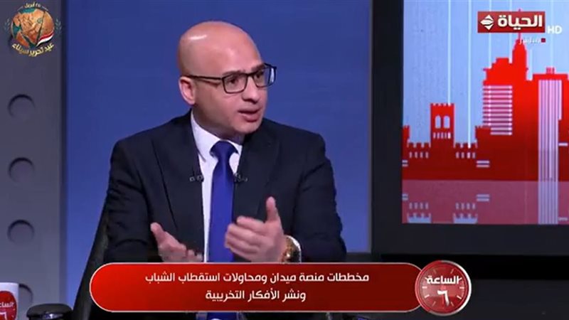 عمرو فاروق