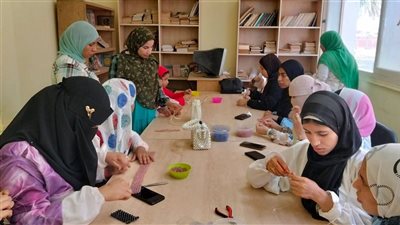 محافظ أسيوط: استمرار الورش الحرفية بأندية الفتاة والمرأة بمراكز الشباب
