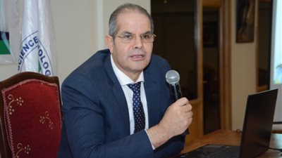 كمال الدسوقي يكشف لـ«نيوز رووم» سبب ارتفاع أسعار الحديد في الأسواق