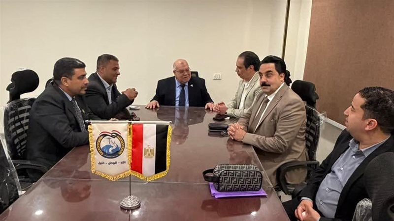 اجتماع حزب الجيل