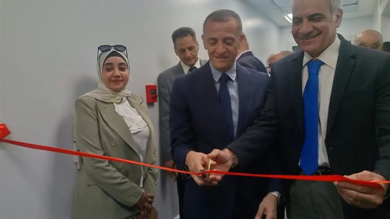 محافظ أسوان يفتتح
