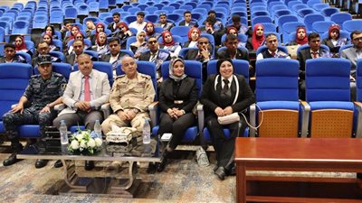 القاعدة البحرية ووكالة الفضاء يستضيفان طلاب بنى سويف لتعزيز الانتماء والوعى