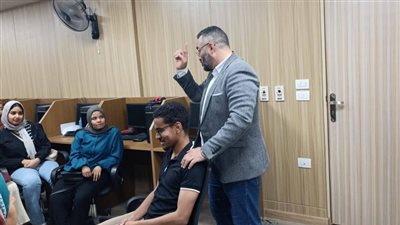 جامعة بني سويف تنظم ورشة «اتكلم إشارة» لتعزيز دمج ذوي الإعاقة السمعية