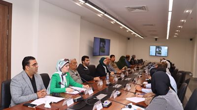 اجتماع موسع بدمياط لتعميم تجربة البنك الأخضر وتعزيز المشروعات البيئية الذكية