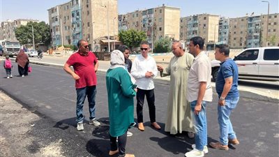 متابعه اعمال التطوير والرصف ورفع كفاءة شارع الغوري بالأربعين  بالسويس