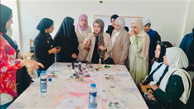 العمل: تدريب 700 سيدة ضمن مشروع 