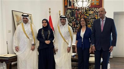 وزيرة الثقافة تستقبل سفير قطر بالقاهرة لبحث سبل تعزيز التعاون الثقافي