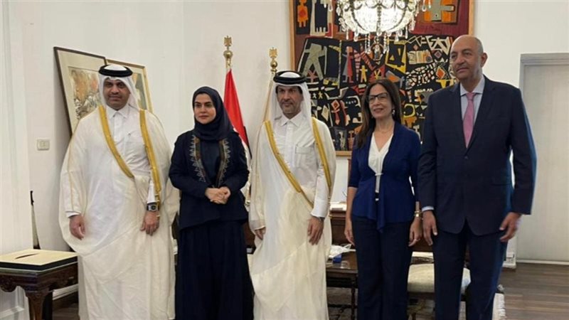 وزيرة الثقافة 