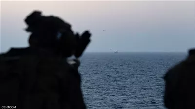 وكالة مهر: تفعيل الدفاعات الجوية في جزيرة قشم قرب مضيق هرمز