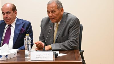 السادات: تعزيز التنسيق بين البرلمان و