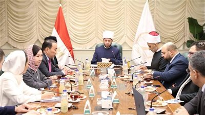 وزير الأوقاف يستقبل نائب رئيس الجامعة المصرية للثقافة الإسلامية بكازاخستان 