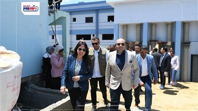 وزيرة الإسكان ومحافظ الفيوم يتفقدان توسيع محطة مياه العزب الجديدة