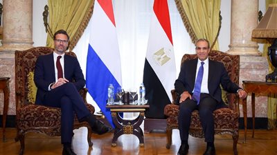 مصر وهولندا تبحثان توسيع التعاون في مجالات الاقتصاد والتنمية