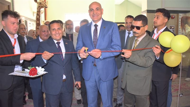 جانب من المؤتمر 