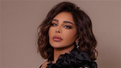 أحلام تشيد بفيلم «سفن دوجز»: إنتاج يضاهي هوليوود وبوليوود 
