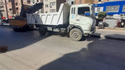 أسيوط تواصل إزالة التراكمات وتجميل الشوارع والميادين
