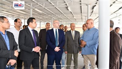 محافظ الفيوم يتفقد أعمال تطوير مواقف سيارات 