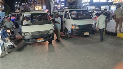 مش ملتزمين بخطوط السير.. حملات مكثفة لتحقيق الانضباط بمواقف الأقصر