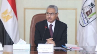 محافظ بني سويف يشيد بقرار وزير الصحة لدعم صحة الأم والطفل