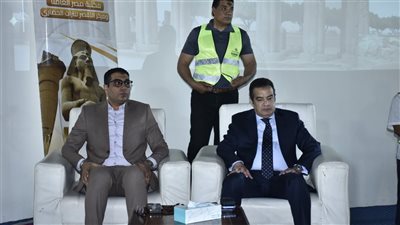 نائب محافظ الأقصر يشهد تكريم الطلاب المتميزين فى مبادرة تاريخ بلدنا 