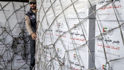 وصول آخِر طائرات جسر حميد الجوي إلى العريش لدعم غزة