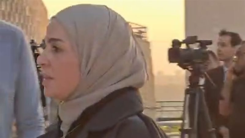 منى عبد الغني في